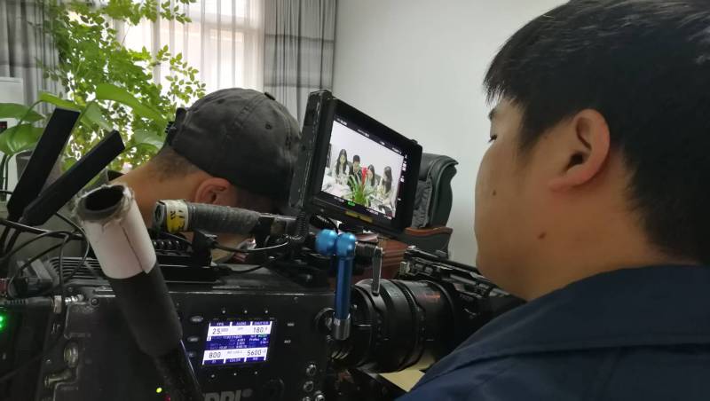 剧本杀式体验：理塘县广告片拍摄公司构建沉浸式消费决策路径